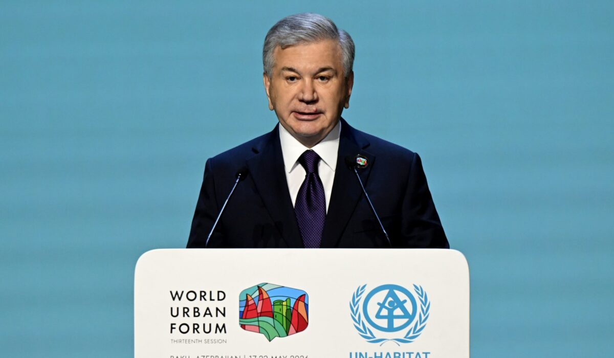 Shavkat Mirziyoyev Boku sammitida Xalqaro aqlli shaharlar alyansini tuzishni taklif qildi