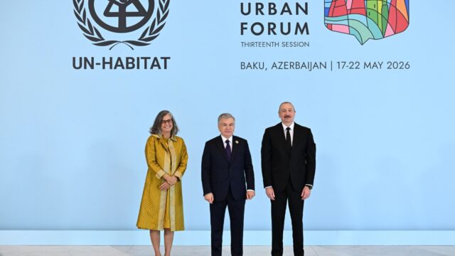 Shavkat Mirziyoyev Bokuda Butunjahon urbanizatsiya forumining ochilishida qatnashdi