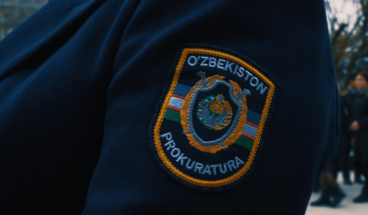 В Узбекистане задержали лжесотрудника Генпрокуратуры, обманувшего граждан на миллиарды сумов