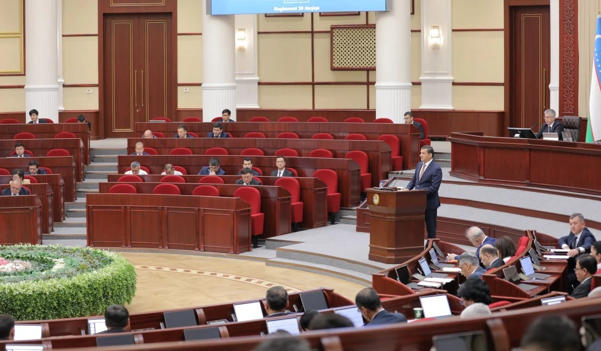 Утверждены официальные узбекские аналоги 41 иностранного термина
