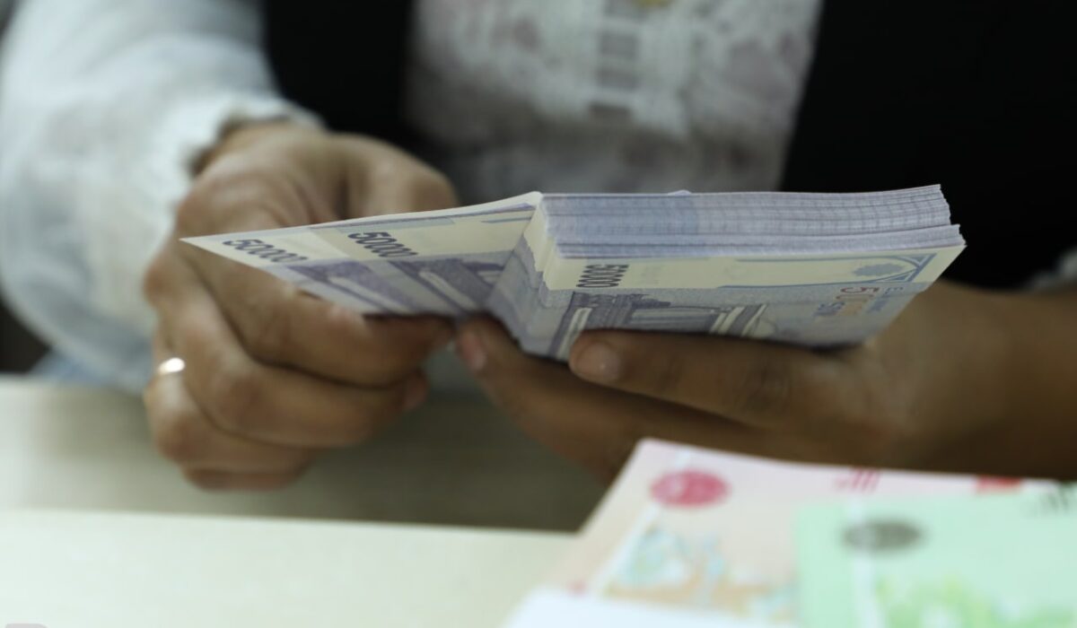 Выплату детских пособий для некоторых семей могут прекратить в августе