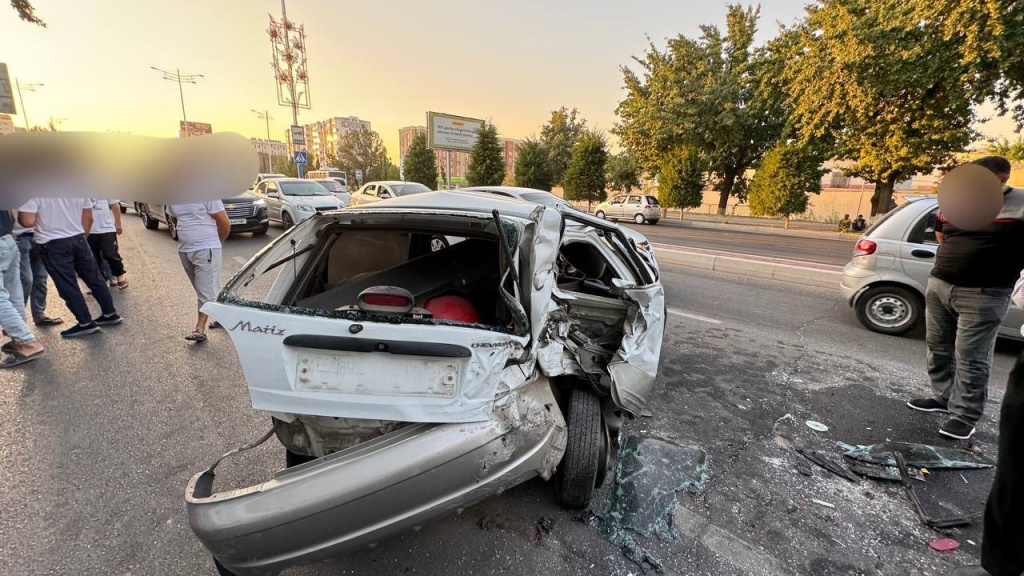 В Узбекистане у лихачей начнут конфисковать автомобили