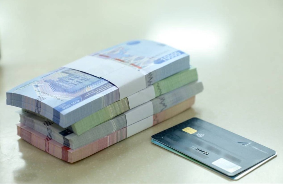 Детям педагогов дадут скидку 30% на контракт в вузах Узбекистана: кто получит льготу и как её оформить